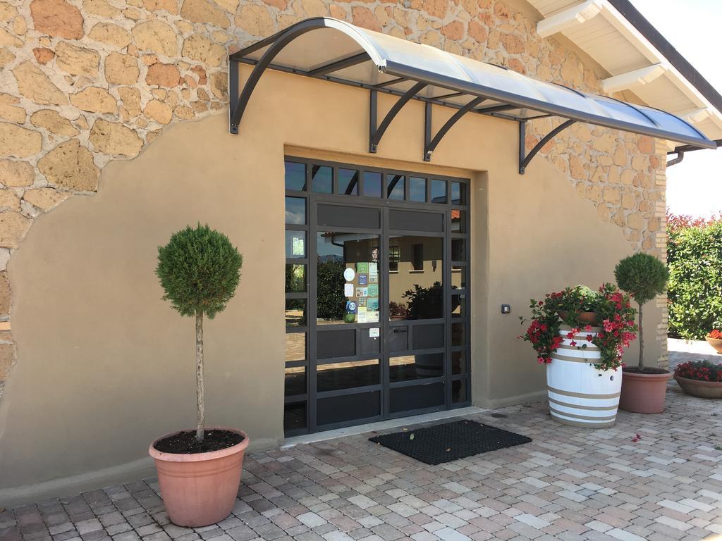 Il Casale Degli Ulivi - Agriturismo - Tenimenti Leone Lanuvio Exteriör bild