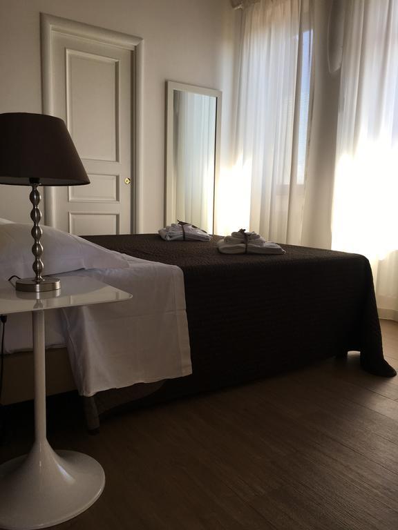 Il Casale Degli Ulivi - Agriturismo - Tenimenti Leone Lanuvio Exteriör bild