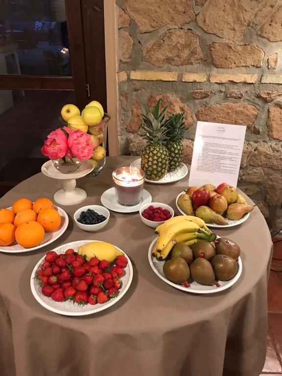 Il Casale Degli Ulivi - Agriturismo - Tenimenti Leone Lanuvio Exteriör bild